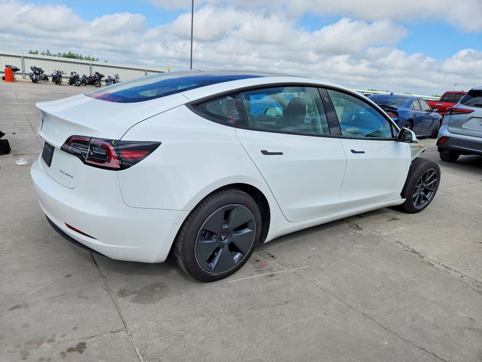 2022 Tesla Model 3 VIN 5YJ3E1EB1NF152439 COPART salvage auction — FRONT END, TX - SALVAGE VEHICLE TITLE, sold $11,300 on 2026-07-06 (photo 3)