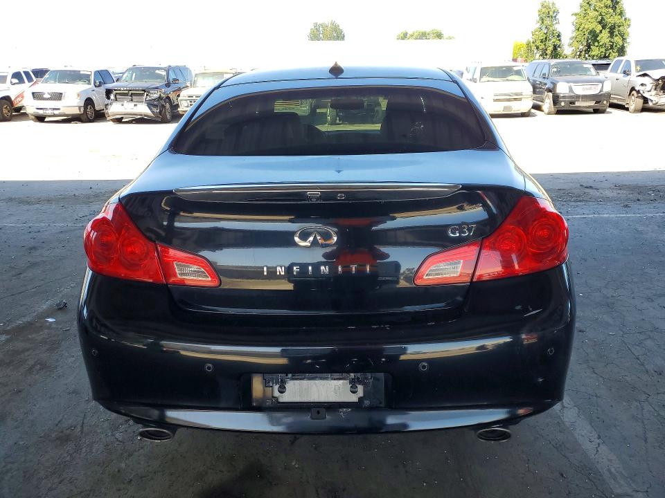 2013 Infiniti VIN JN1CV6AP4DM714275 COPART salvage auction — MINOR DENT/SCRATCHES, Ca - Dlr/Dis/Exp Only Salvage Title, sold $2,750 on 2026-07-21 (photo 6)