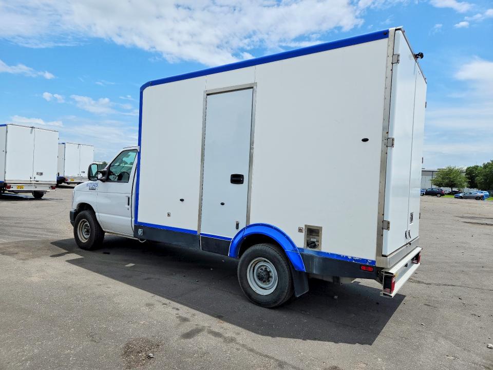 2023 Ford Econoline VIN 1FDWE3FK5PDD09743 COPART salvage auction — NORMAL WEAR, Fl - Certificate Of Title, sold $11,500 on 2026-07-29 (photo 2)