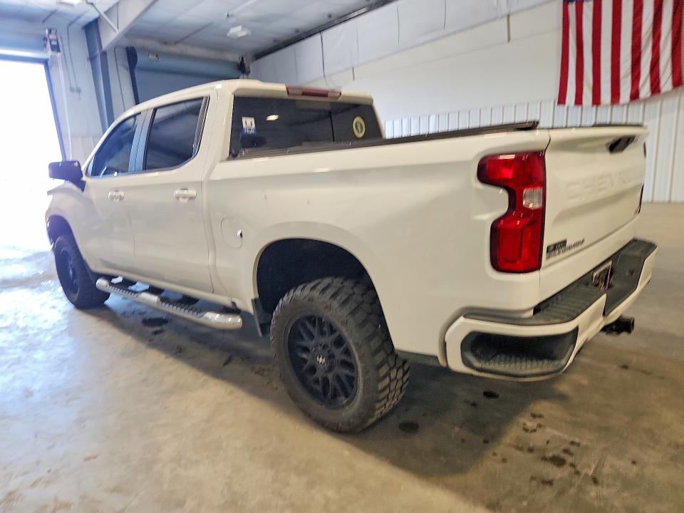 2019 Chevrolet Silverado VIN 1GCUYEED0KZ124612 COPART salvage auction — NORMAL WEAR, SC - CERTIFICATE OF TITLE, sold $15,300 on 2026-07-09 (photo 2)