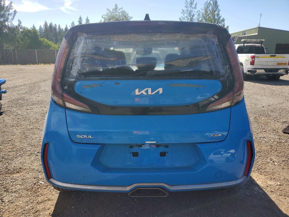 2024 Kia Soul VIN KNDJ53AU2R7219961 COPART salvage auction — ALL OVER, WA - VEHICLE CERT OF OWNERSHIP-TITL, sold $4,000 on 2026-07-16 (photo 6)