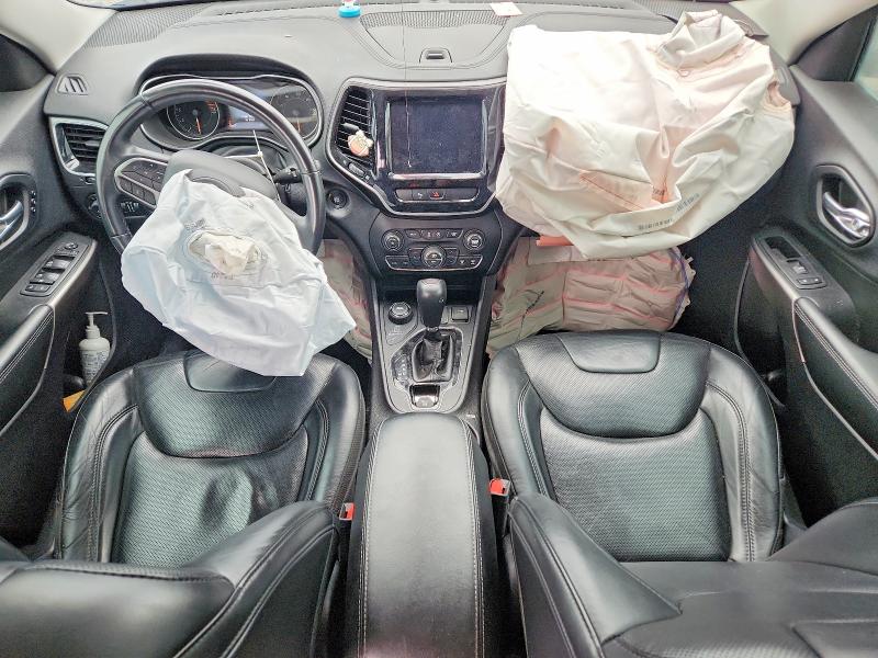 2019 Jeep Cherokee VIN 1C4PJMDX2KD423295 COPART salvage auction — FRONT END, Salvage Title, sold $2,150 on 2026-07-31 (photo 8)