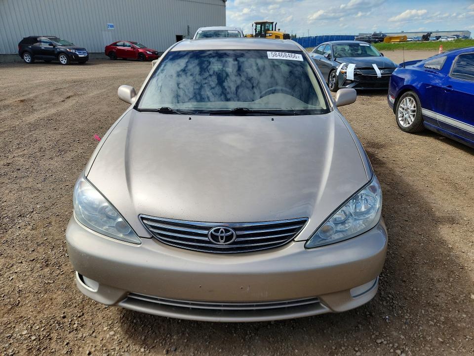 2005 Toyota Camry VIN 4T1BF30K55U098061 COPART salvage auction — HAIL, Ab - Bos - Salvage, sold $1,100 on 2026-08-04 (photo 5)