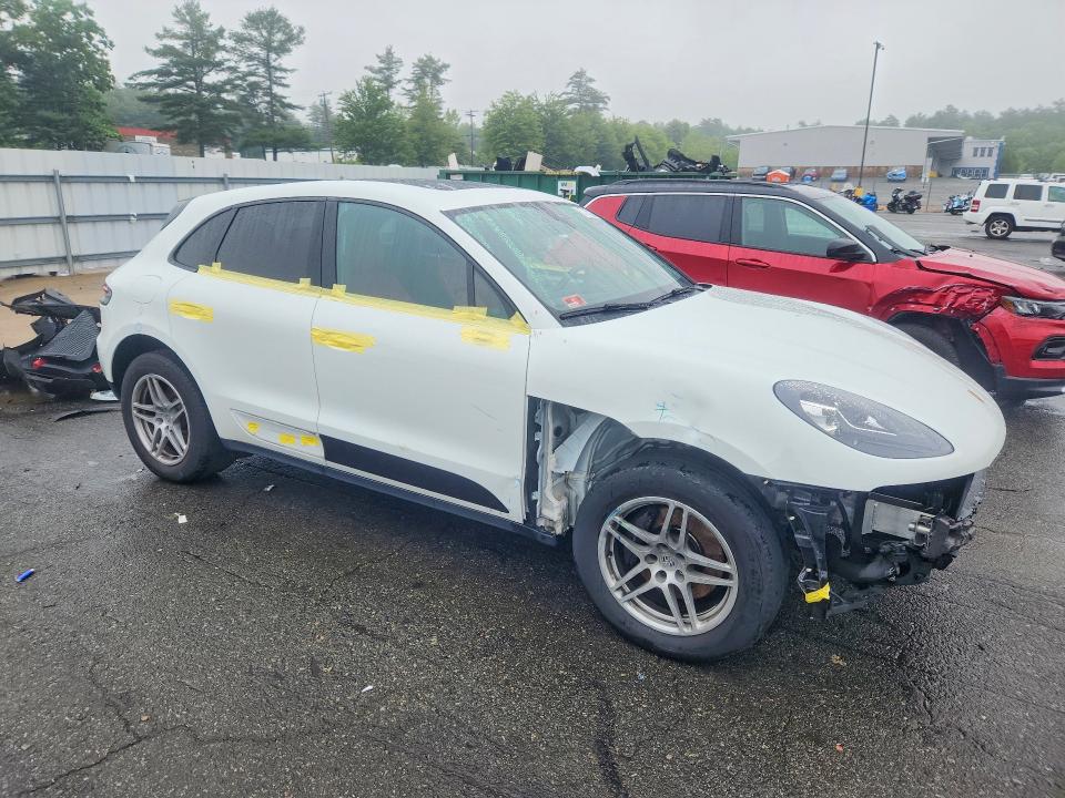 2019 Porsche VIN WP1AA2A54KLB08385 COPART salvage auction — SIDE, WV - SALVAGE CERTIFICATE, sold $13,900 on 2026-07-28 (photo 4)
