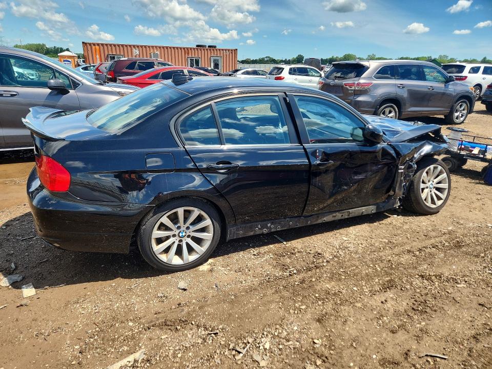 2009 BMW 3 series VIN WBAPK73559A455018 COPART salvage auction — FRONT END, IL - SALVAGE CERTIFICATE, sold $325 on 2026-07-16 (photo 3)