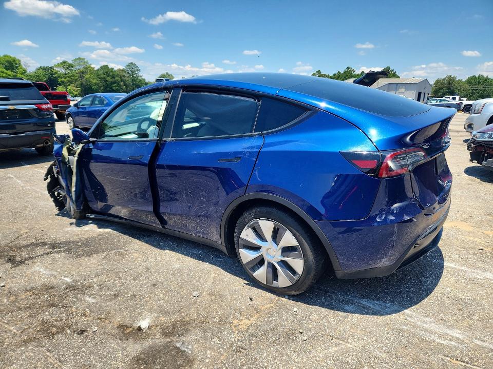 2024 Tesla Model y VIN 7SAYGDEE4RA236031 COPART salvage auction — FRONT END, AL - CERT OF TITLE-SALVAGE TITLE, sold $8,200 on 2026-10-12 (photo 2)