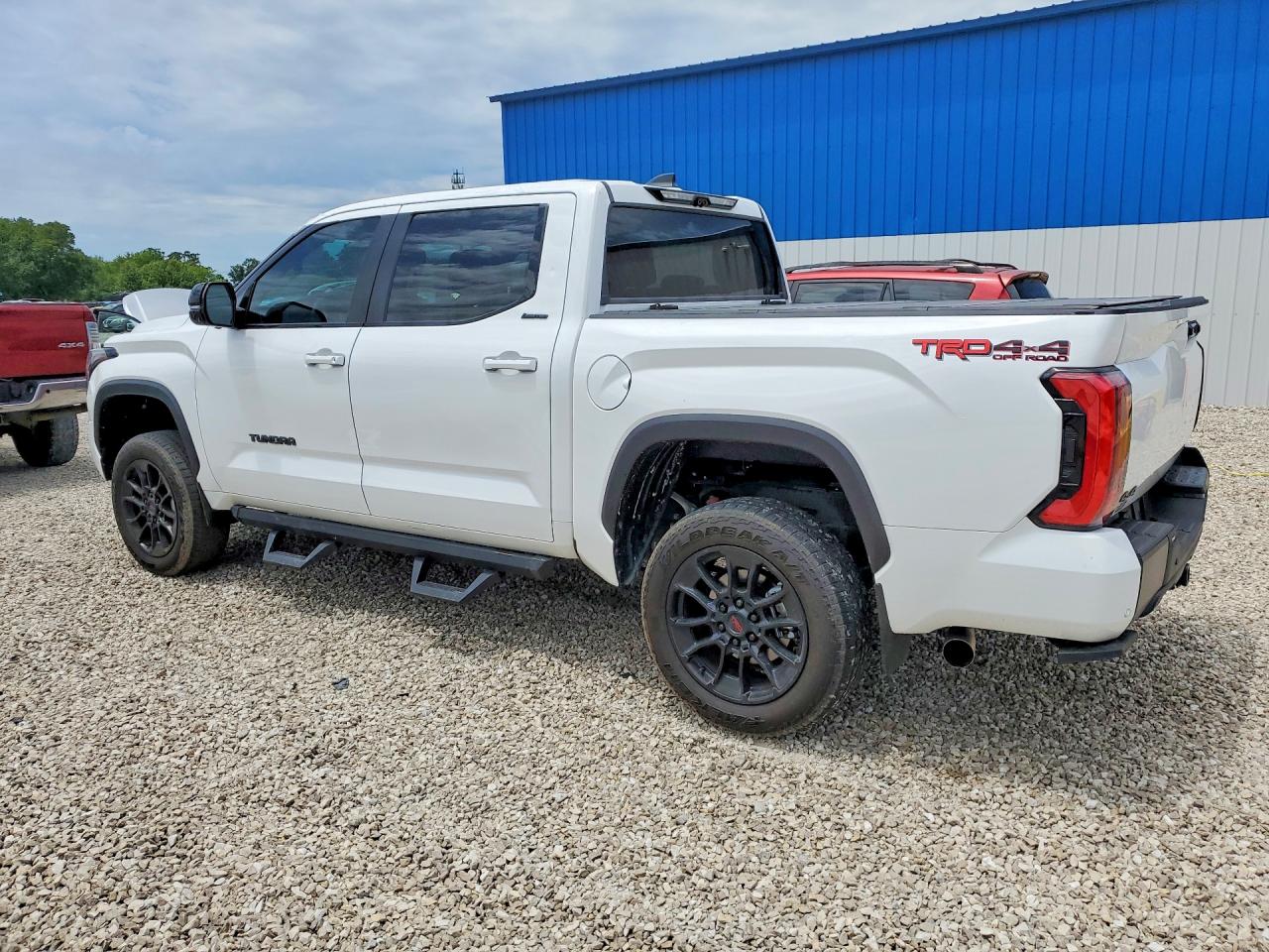 2025 Toyota Tundra VIN 5TFWA5DB1SX294261 COPART salvage auction — Hail, ID - SALVAGE CERTIFICATE OF TITLE, sold $33,500 on 2026-06-29 (photo 2)