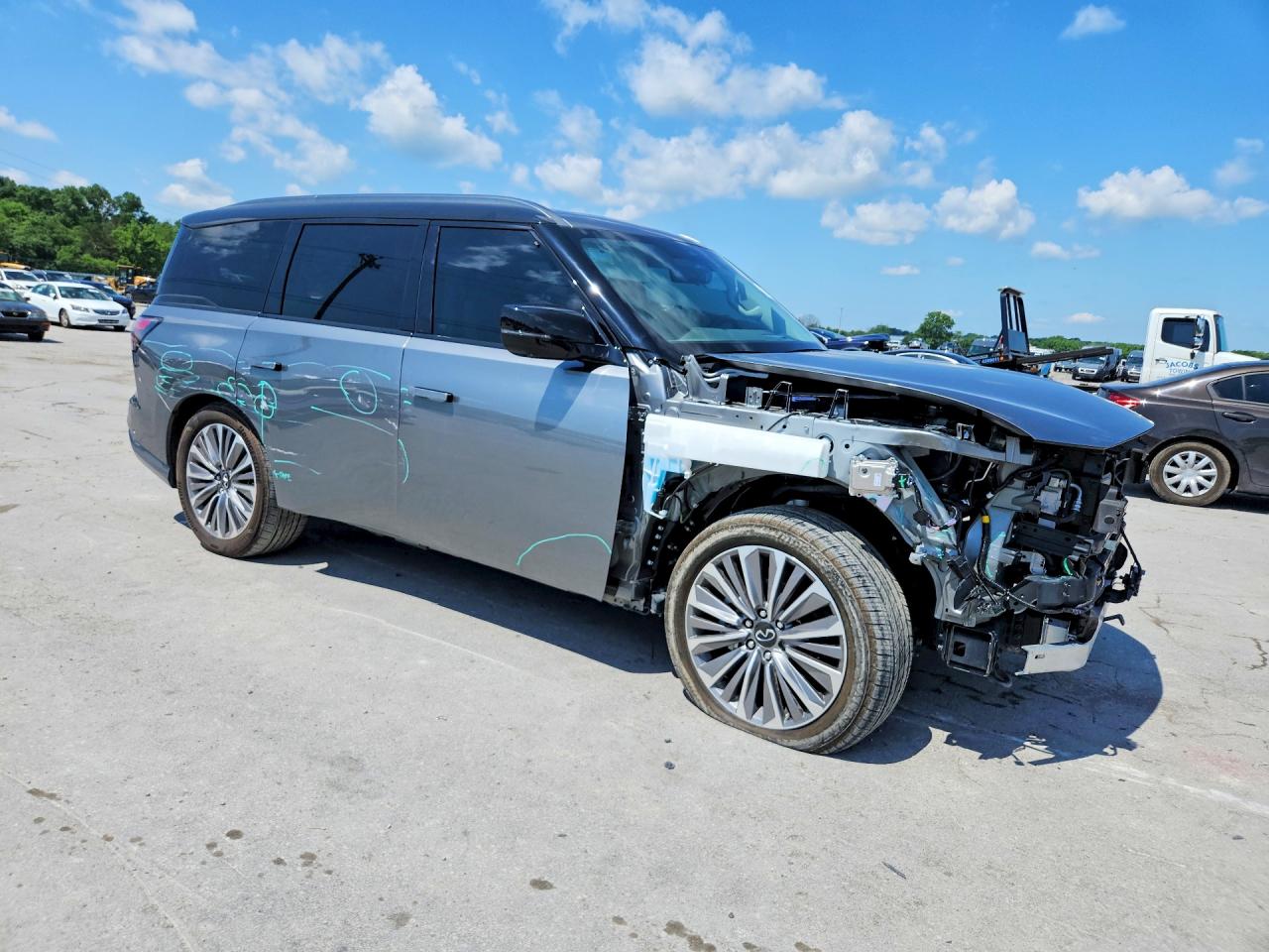2025 Infiniti QX80 VIN JN8AZ3DBXS9400349 COPART salvage auction — Front End, TN - SALVAGE CERTIFICATE, sold $43,000 on 2026-06-29 (photo 4)