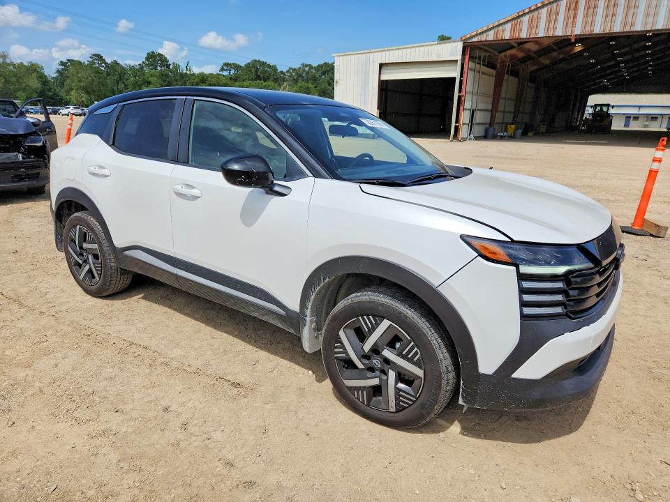 2025 Nissan Kicks VIN 3N8AP6CA7SL369083 COPART salvage auction — REAR END, La - Cert Of Title-Salvage, sold $9,000 on 2026-07-02 (photo 4)