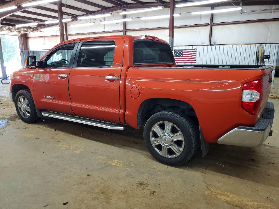 2017 Toyota Tundra VIN 5TFFY5F18HX226614 COPART salvage auction — SIDE, Salvage Title, sold $225 on 2026-07-29 (photo 2)