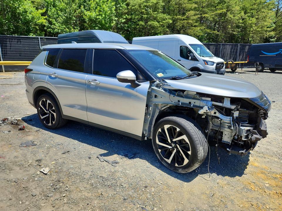 2023 Mitsubishi Outlander VIN JA4J4UA82PZ053755 COPART salvage auction — FRONT END, Md - Cert Of Salvage > 75% Damage, sold $9,400 on 2026-07-14 (photo 4)