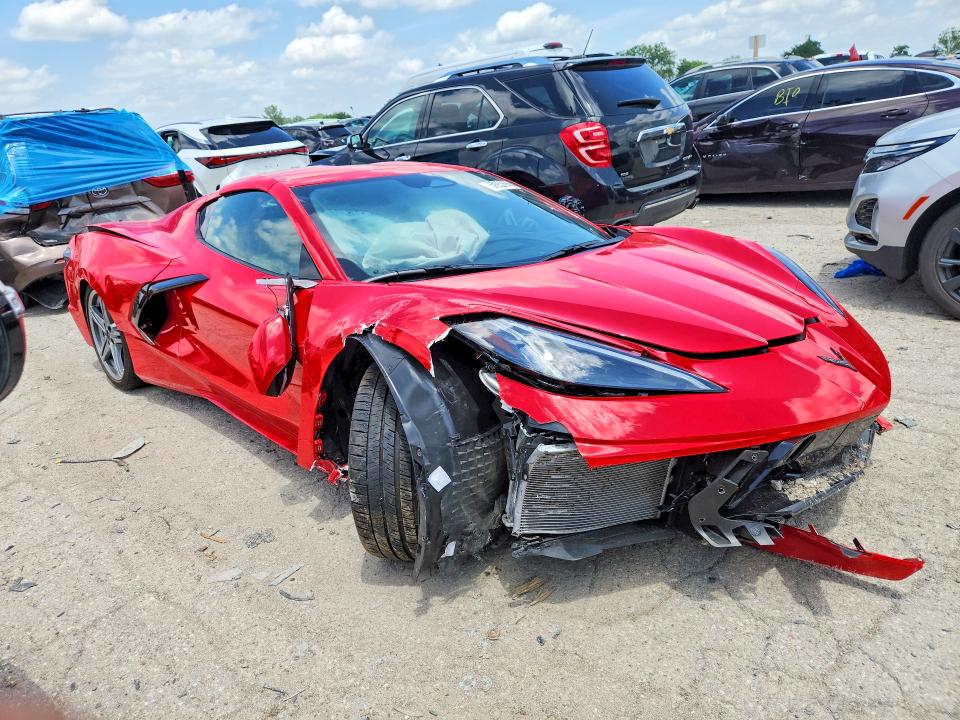 2026 Chevrolet Corvette VIN 1G1YC2D45T5111193 COPART salvage auction — MINOR DENT/SCRATCHES, In - Certificate Of Title, sold $39,500 on 2026-07-27 (photo 4)