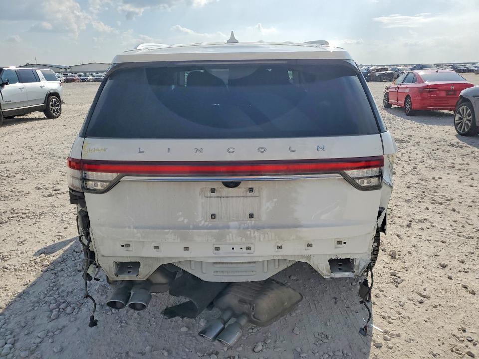 2023 Lincoln VIN 5LMYJ8XY5PNL00133 COPART salvage auction — REAR END, Tx - Salvage Vehicle Title, sold $16,900 on 2026-07-02 (photo 6)