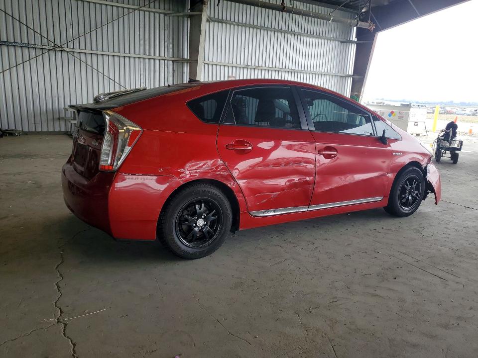 2015 Toyota Prius VIN JTDKN3DU9F0431955 COPART salvage auction — FRONT END, CA - SALVAGE CERTIFICATE, sold $1,250 on 2026-07-20 (photo 3)