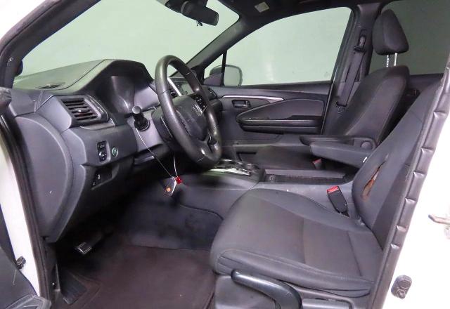 2019 Honda Passport VIN 5FNYF7H23KB004550 COPART salvage auction — ALL OVER, Ca - Dis/Dlr/Exp Only Clean Title (P), sold $7,400 on 2026-07-29 (photo 9)