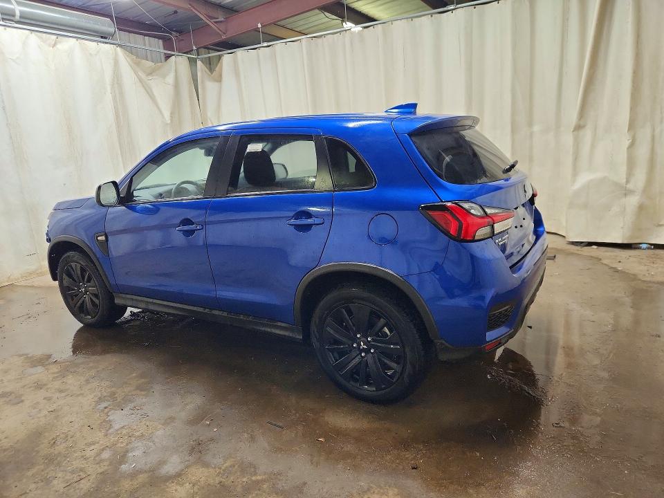 2026 Mitsubishi Outlander sport VIN JA4ARUAUXTU014336 COPART salvage auction — WATER/FLOOD, FL - CERT OF TITLE-SLVG REBLD FLOOD (P), sold $4,050 on 2026-07-27 (photo 2)