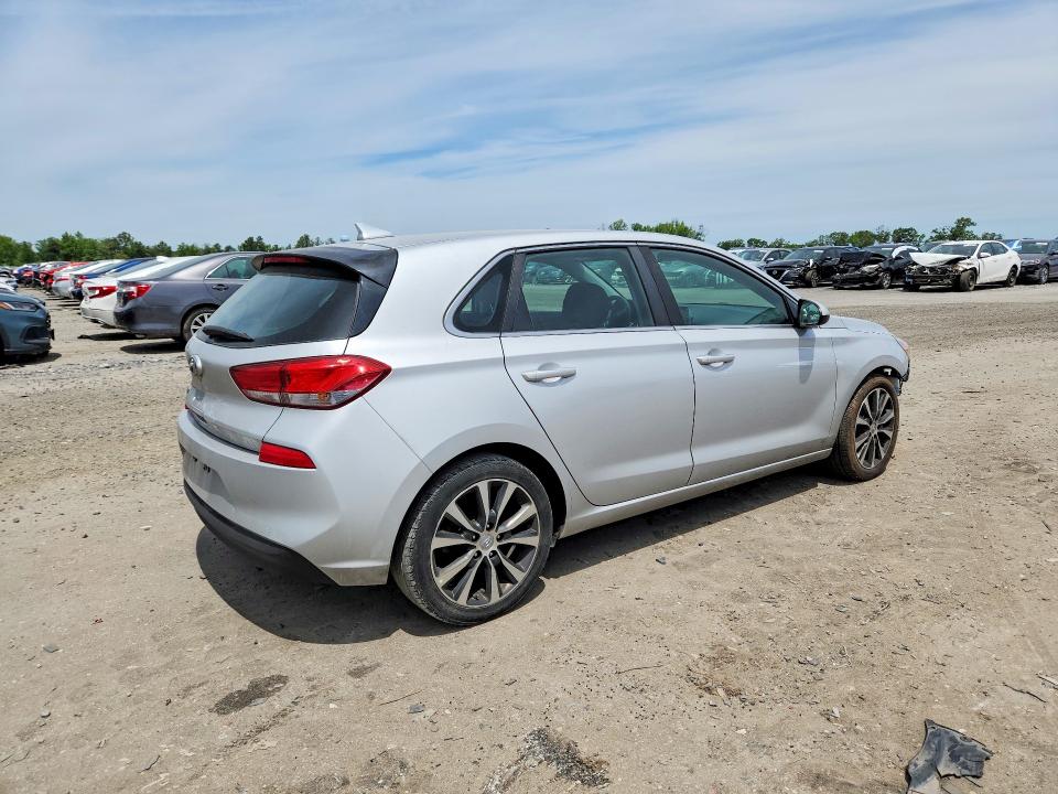 2018 Hyundai VIN KMHH35LE6JU058215 COPART salvage auction — FRONT END, Va - Cert Of Title - Salvage, sold $1,400 on 2026-07-15 (photo 3)