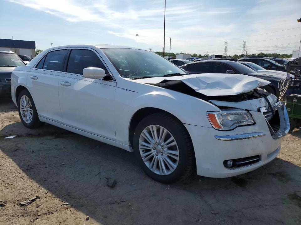 2014 Chrysler 300 VIN 2C3CCARG7EH303973 COPART salvage auction — FRONT END, Oh - Cert Of Title-Salvage, sold $2,500 on 2026-07-02 (photo 4)
