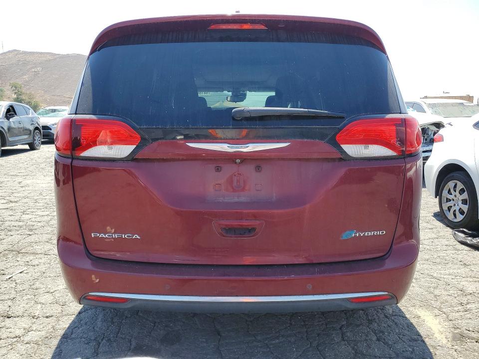2017 Chrysler Pacifica VIN 2C4RC1N73HR684991 COPART salvage auction — MINOR DENT/SCRATCHES, Wa - Dis/Dlr/Exp Only Clean Title, sold $1,050 on 2026-07-09 (photo 6)