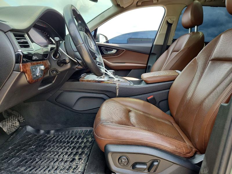 2018 Audi Q7 VIN WA1VAAF70JD000226 COPART salvage auction — NORMAL WEAR, KS - CERTIFICATE OF TITLE, sold $4,100 on 2026-07-30 (photo 7)