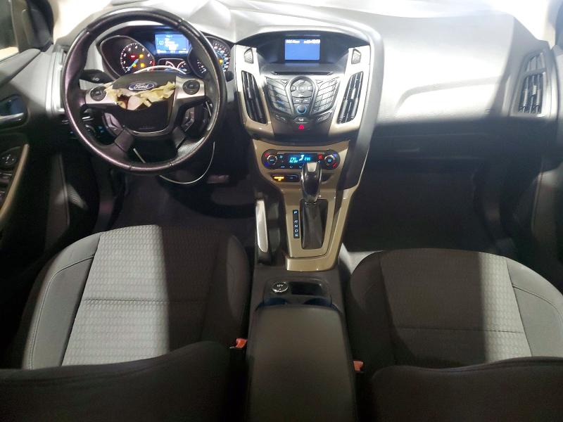 2012 Ford Focus VIN 1FAHP3M22CL210636 COPART salvage auction — FRONT END, PA - CERT OF TITLE, sold $400 on 2026-07-02 (photo 8)