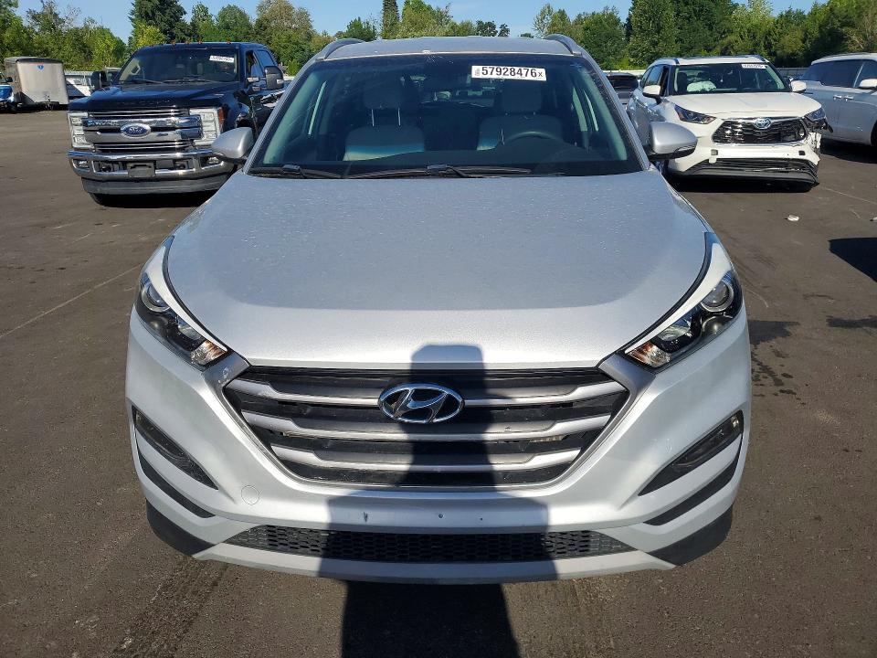 2017 Hyundai Tucson VIN KM8J3CA20HU337345 COPART salvage auction — FRONT END, OR - CERT OF TITLE-RECONSTRUCTED, sold $4,150 on 2026-07-28 (photo 5)