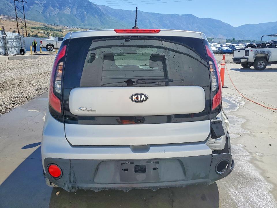 2019 Kia Soul VIN KNDJN2A24K7674115 COPART salvage auction — NORMAL WEAR, Ut - Certificate Of Title, sold $1,850 on 2026-07-07 (photo 6)