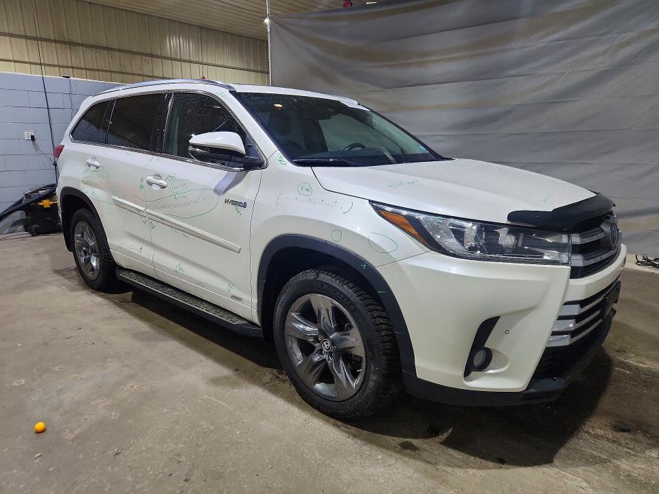 2018 Toyota Highlander VIN 5TDDGRFH0JS050555 COPART salvage auction — REAR END, Nh - Cert Of Title-Salvage, sold $2,050 on 2026-07-28 (photo 4)