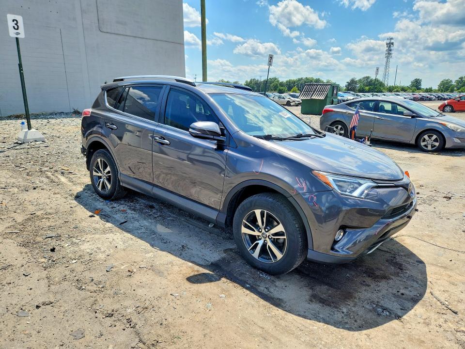 2018 Toyota Rav 4 VIN JTMRFREVXJJ720576 COPART salvage auction — REAR END, Va - Cert Of Title - Salvage, sold $1,100 on 2026-07-29 (photo 4)