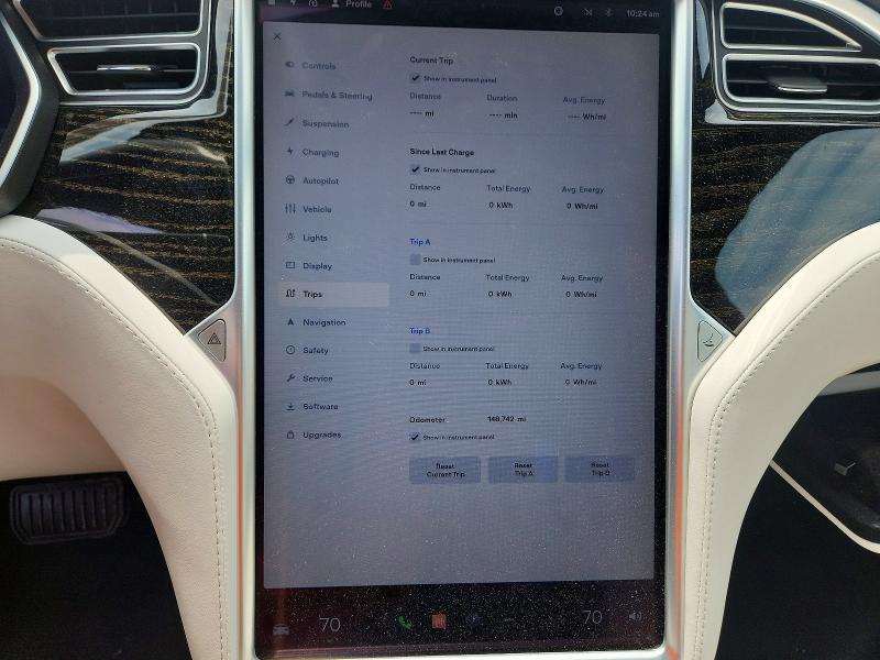 2017 Tesla Model s VIN 5YJSA1E20HF213260 COPART salvage auction — MECHANICAL, In - Certificate Of Title, sold $2,500 on 2026-07-02 (photo 9)