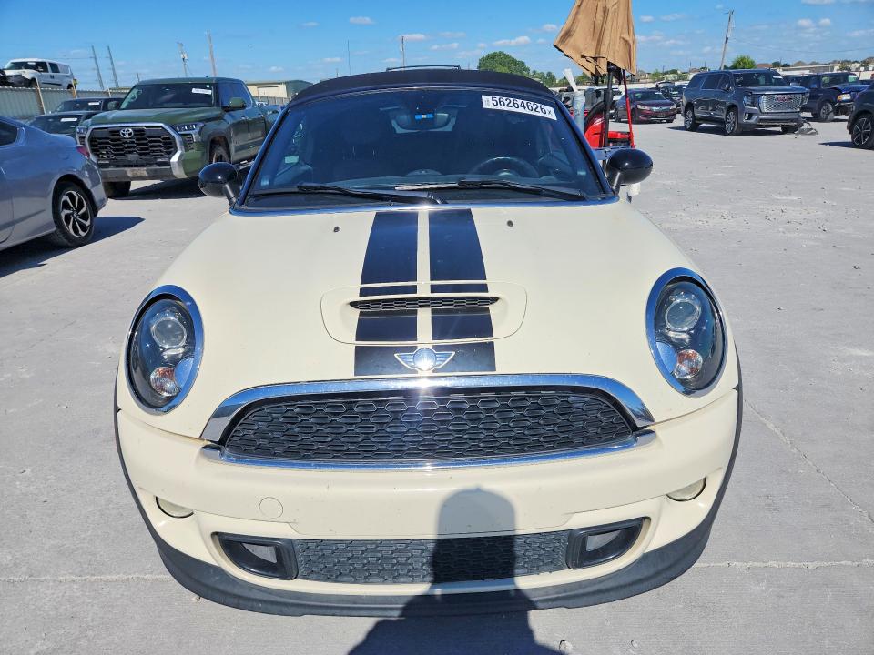2014 Mini Cooper VIN WMWSY3C54ET566661 COPART salvage auction — REAR END, Tx - Salvage Vehicle Title, sold $2,600 on 2026-07-31 (photo 5)