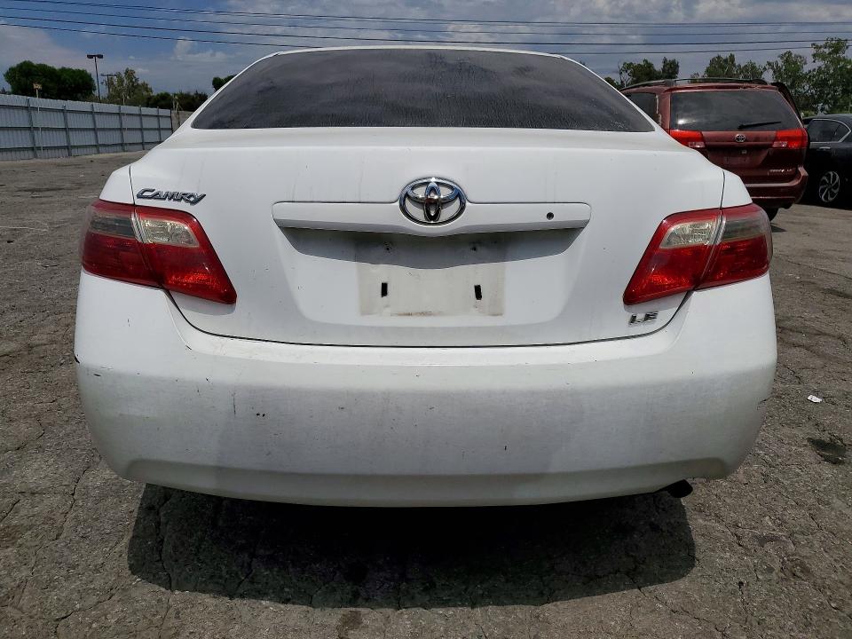 2007 Toyota Camry VIN 4T1BE46K77U586043 COPART salvage auction — MINOR DENT/SCRATCHES, Ca - Dis/Dlr/Exp Only Clean Title, sold $850 on 2026-07-02 (photo 6)