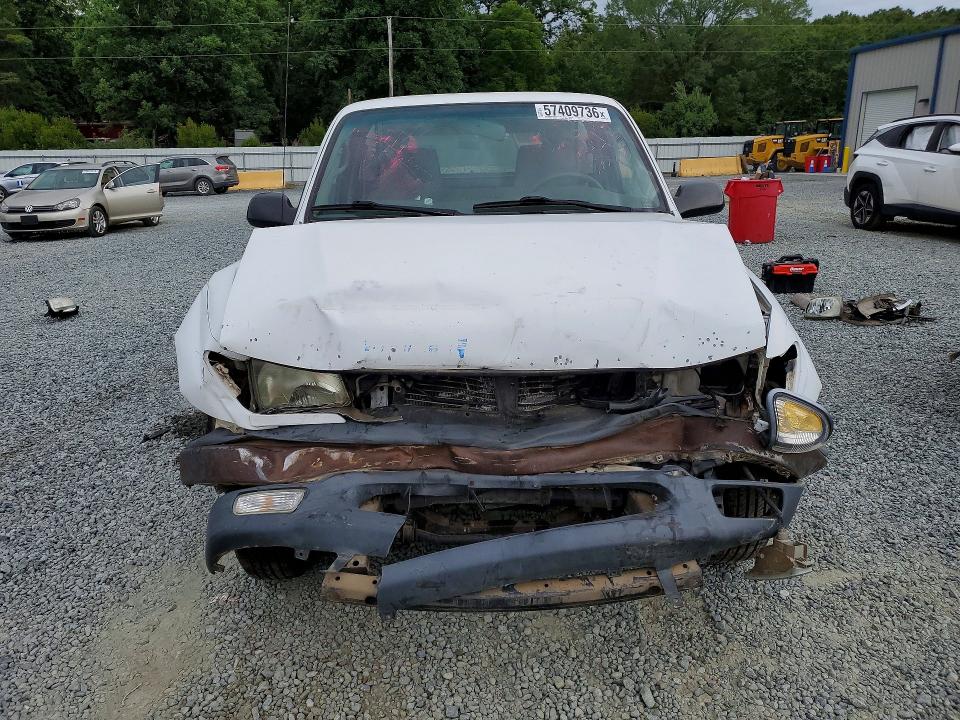 2002 Toyota Tacoma VIN 5TENL42N22Z891263 COPART salvage auction — FRONT END, Nc - Salvage Certificate Of Title, sold $425 on 2026-07-23 (photo 5)