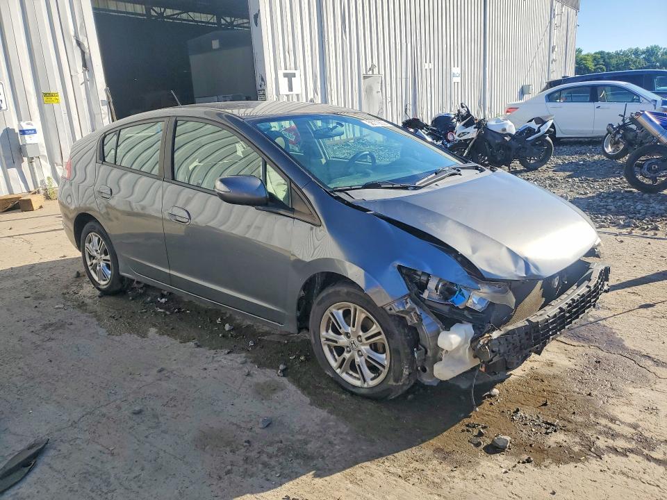 2011 Honda Insight VIN JHMZE2H70BS008191 COPART salvage auction — FRONT END, Nj - Cert Of Title-Salvage, sold $275 on 2026-07-29 (photo 4)