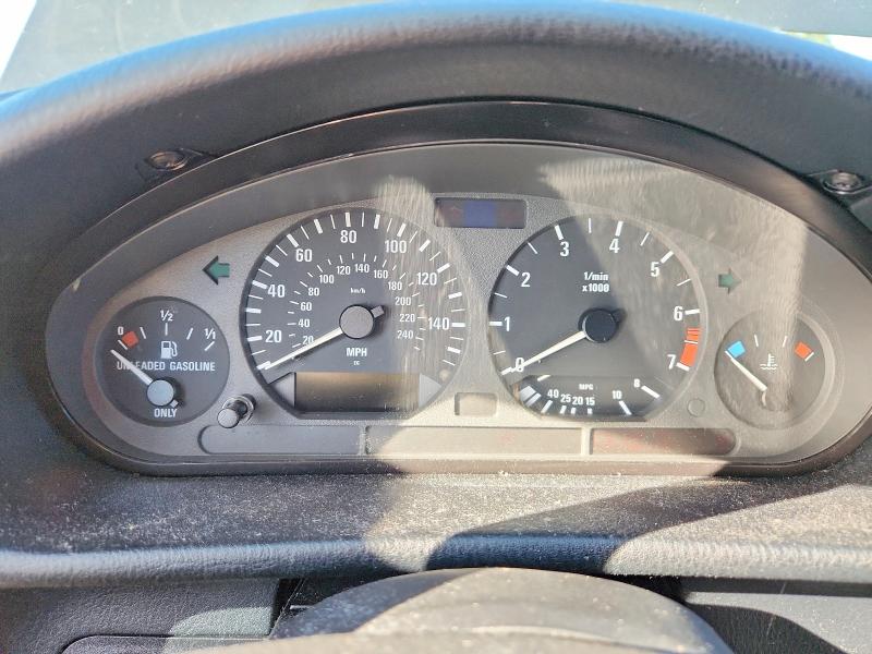 1996 BMW 3er VIN WBACD3327TAV15508 COPART salvage auction — REAR END, Or - Salvage Title Certificate, sold $250 on 2026-07-27 (photo 9)
