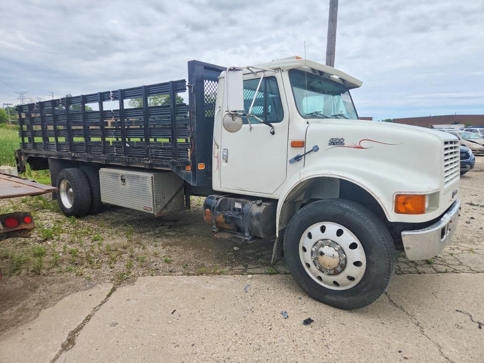2000 International VIN 1HTSCAAN8YH242003 COPART salvage auction — MINOR DENT/SCRATCHES, Va - Cert Of Title - Salvage, sold $2,750 on 2026-07-08 (photo 4)