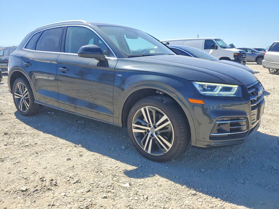 2020 Audi Q5 VIN WA1E2AFY7L2062596 COPART salvage auction — MINOR DENT/SCRATCHES, Ca - Dis/Dlr/Exp Only Clean Title, sold $8,900 on 2026-07-16 (photo 4)