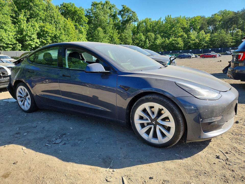 2022 Tesla Model 3 VIN 5YJ3E1EB0NF124065 COPART salvage auction — REAR END, Md - Cert Of Salvage < 75% Damage, sold $8,800 on 2026-07-31 (photo 4)