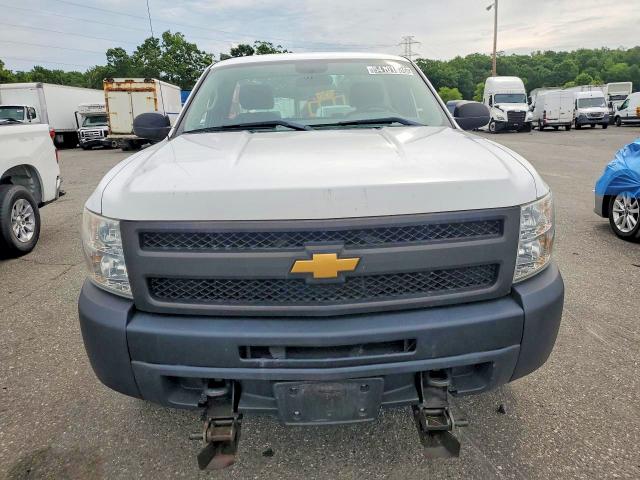 2012 Chevrolet Silverado VIN 1GCNKPE02CZ114504 COPART salvage auction — NORMAL WEAR, VA - CERT OF TITLE - SALVAGE, sold $150 on 2026-07-28 (photo 5)