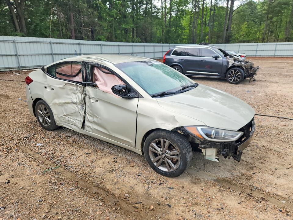2017 Hyundai Elantra VIN KMHD84LF1HU224931 COPART salvage auction — SIDE, Nc - Dealer Only Clean Title, sold $900 on 2026-07-06 (photo 4)