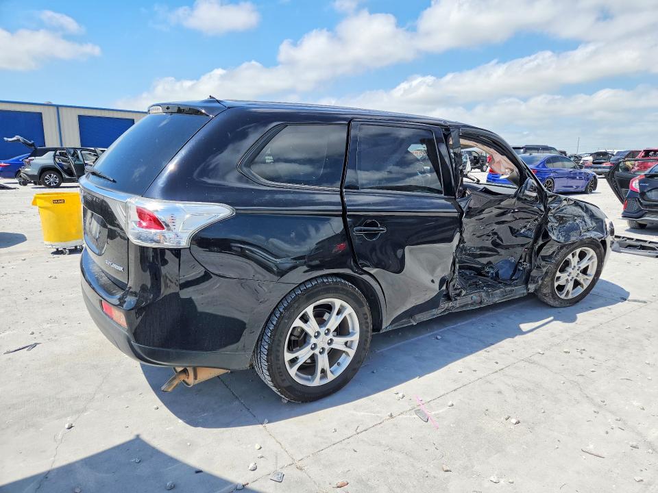2014 Mitsubishi VIN JA4AD3A32EZ018242 COPART salvage auction — SIDE, Tx - Salvage Vehicle Title, sold $1,350 on 2026-07-07 (photo 3)
