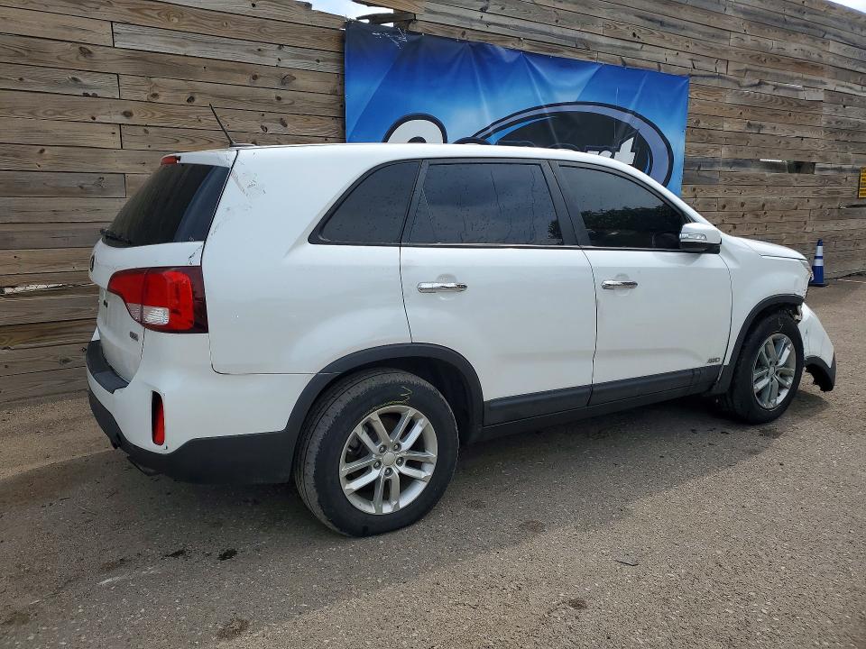 2015 Kia Sorento VIN 5XYKT3A63FG579296 COPART salvage auction — FRONT END, Wv - Certificate Of Title, sold $450 on 2026-07-07 (photo 3)