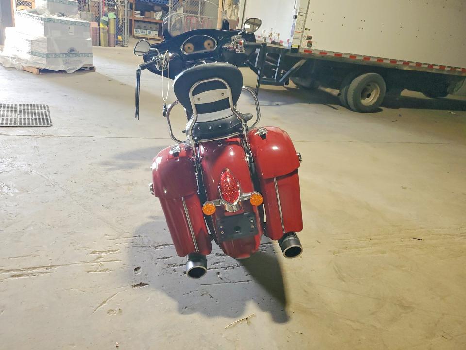 2014 Indian motorcycle co. Chieftain VIN 56KTCAAAXE3314689 COPART salvage auction — MINOR DENT/SCRATCHES, IA - CERTIFICATE OF TITLE, sold $8,000 on 2026-08-04 (photo 4)
