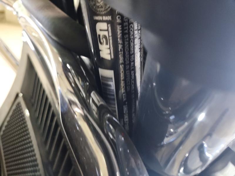 2024 Harley-davidson Fl VIN 1HD1KB719RB662085 COPART salvage auction — MINOR DENT/SCRATCHES, MI - CERTIFICATE OF TITLE, sold $10,500 on 2026-07-24 (photo 8)
