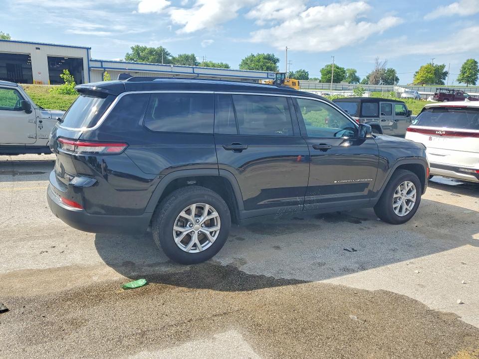 2023 Jeep Grand cherokee l VIN 1C4RJKBGXP8824822 COPART salvage auction — MINOR DENT/SCRATCHES, MO - CERTIFICATE OF TITLE, sold $26,750 on 2026-07-16 (photo 3)