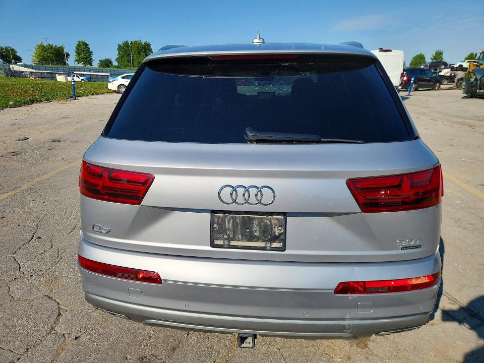2018 Audi VIN WA1VAAF70JD050396 COPART salvage auction — MINOR DENT/SCRATCHES, Mo - Salvage Certificate Of Title, sold $8,000 on 2026-07-28 (photo 6)