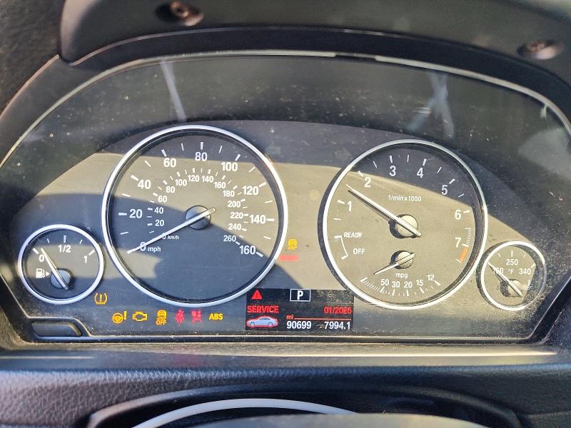 2018 BMW 3er VIN WBA8A9C59JAH13664 COPART salvage auction — FRONT END, Il - Salvage Certificate, sold $1,650 on 2026-07-14 (photo 9)