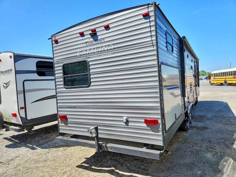 2019 Coachman VIN 5ZT2CAXB8KX014198 COPART salvage auction — WATER/FLOOD, IL - SALVAGE CERT-FLOOD, sold $150 on 2026-07-30 (photo 4)