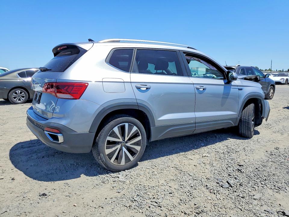 2024 Volkswagen Taos VIN 3VVSX7B21RM005599 COPART salvage auction — FRONT END, Sc - Salvage Title, sold $1,800 on 2026-07-09 (photo 3)