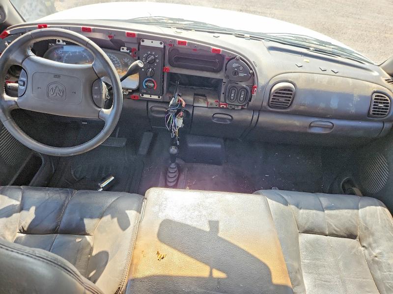 2001 Dodge Ram VIN 1B7HF13Z51J291544 COPART salvage auction — MINOR DENT/SCRATCHES, Az - Certificate Of Title, sold $500 on 2026-07-29 (photo 8)